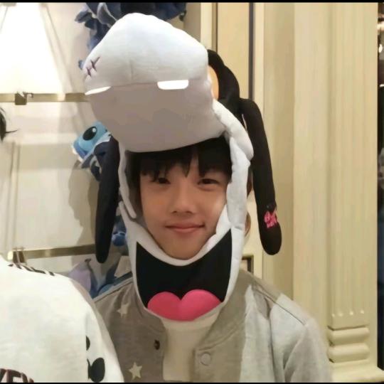 Tan_.yafff^