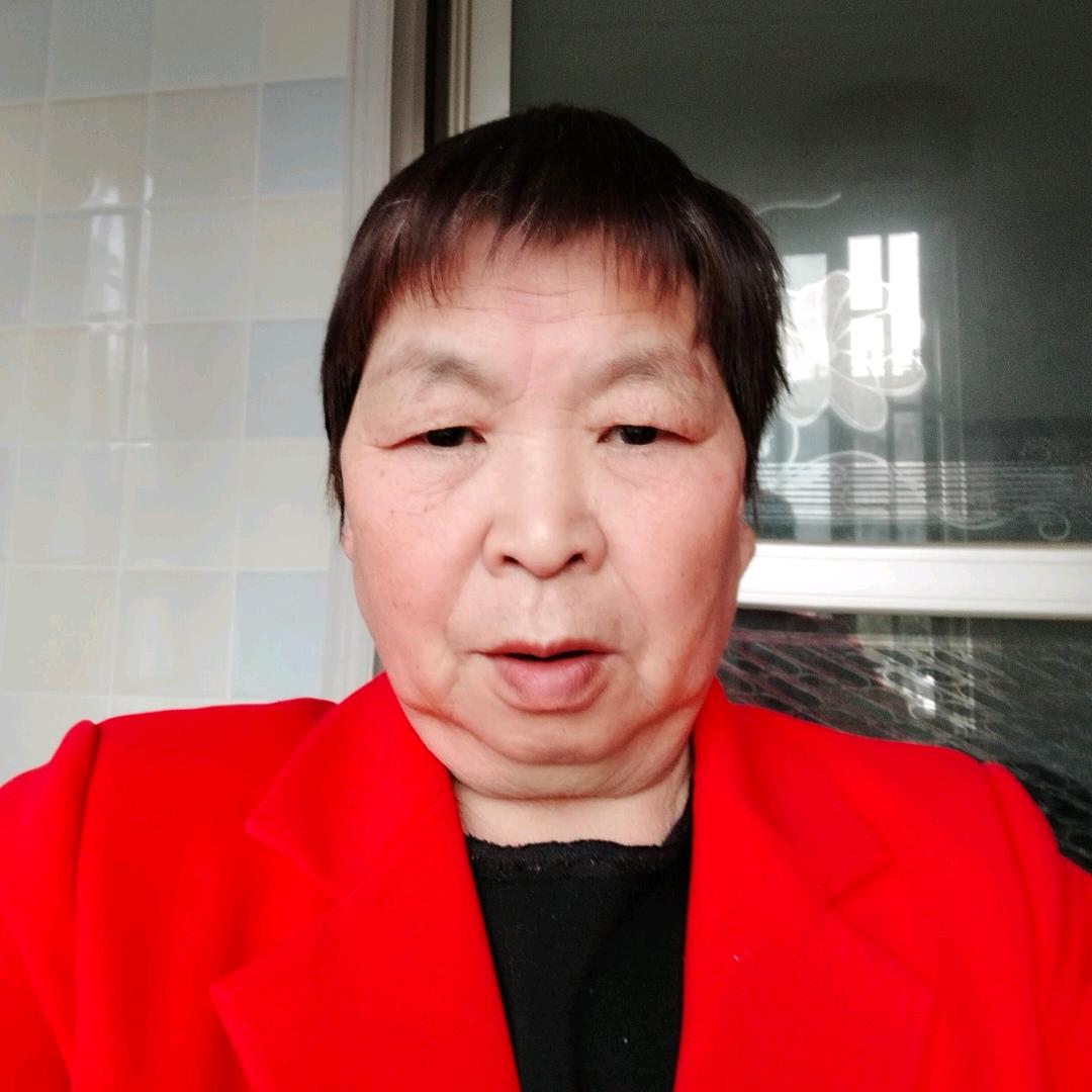 云朵奶奶小号下午4，3O首播！