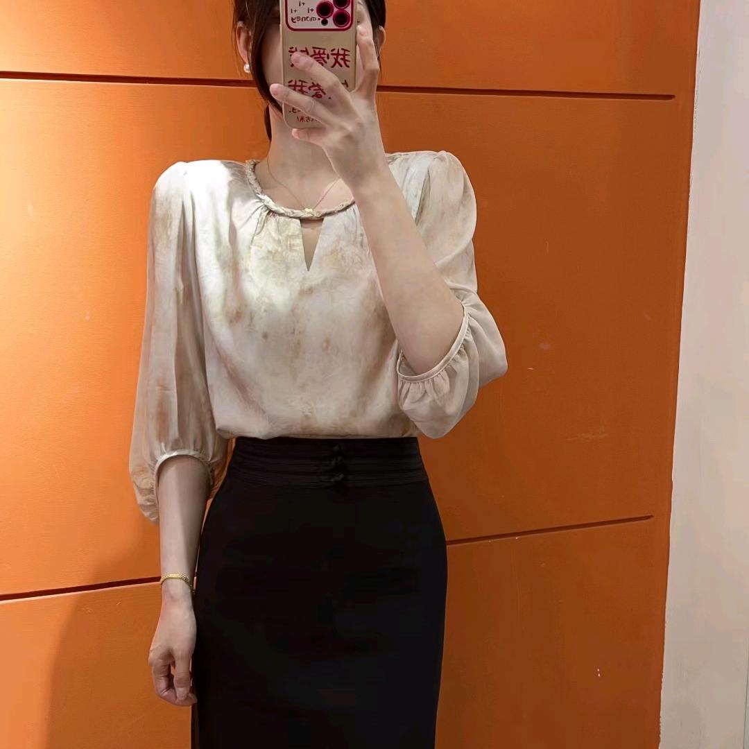 誓节衣之缘服装店