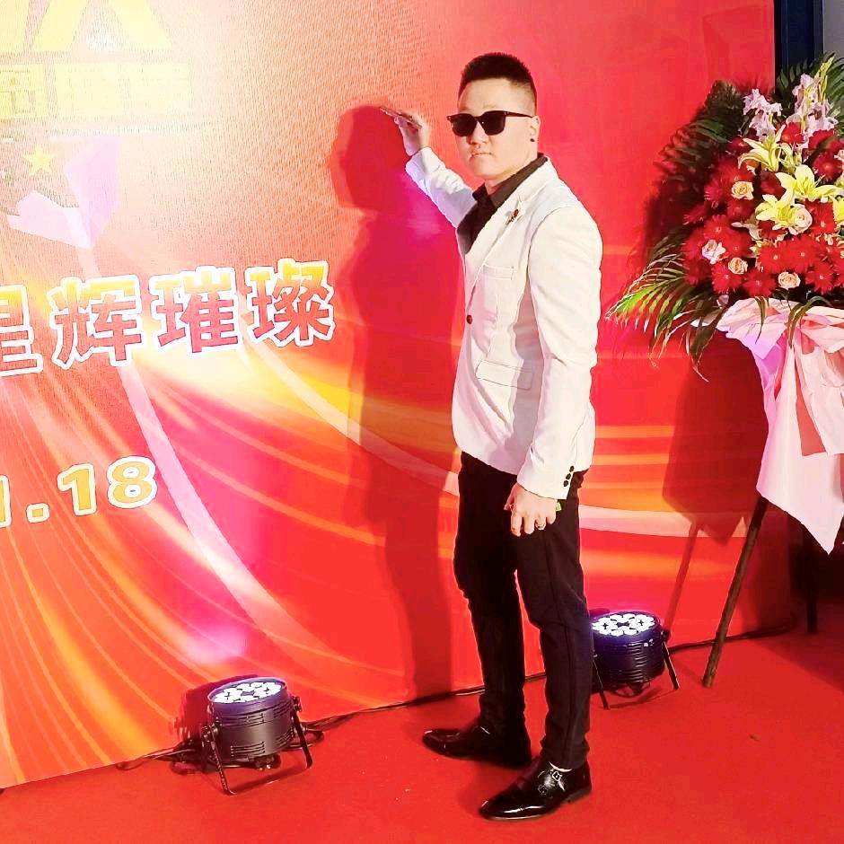 深圳 17 酒吧 王小刚