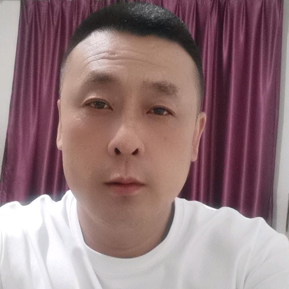 爱我的人和我爱的人。保佑他她们。平安幸福