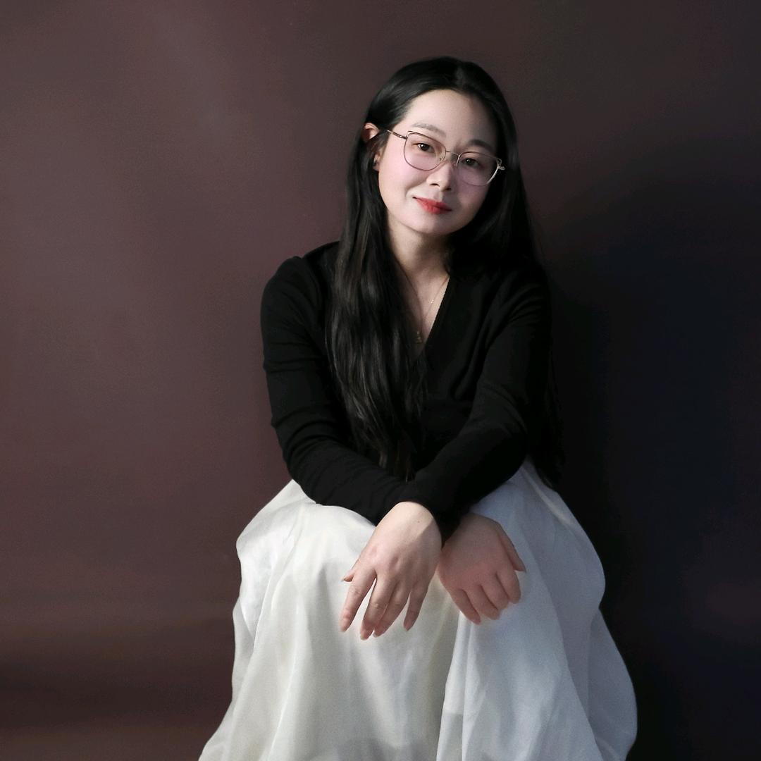 鄄城教美术的苹果老师