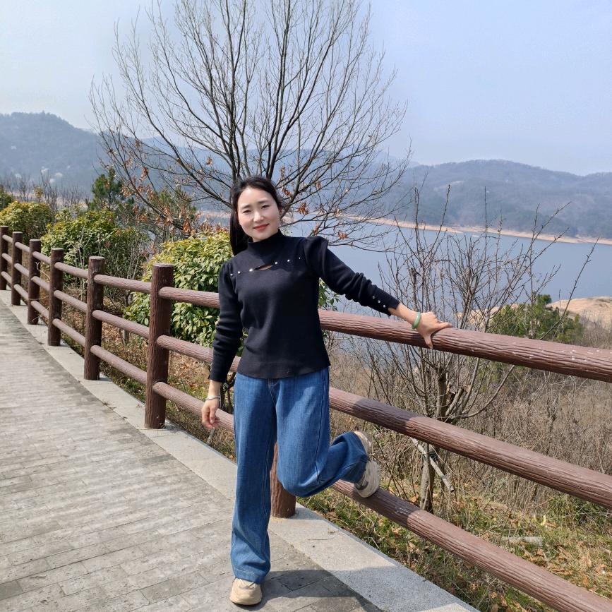 夏婷婷明港公牛照明鉅豪亮A照明@皇庭窗帘