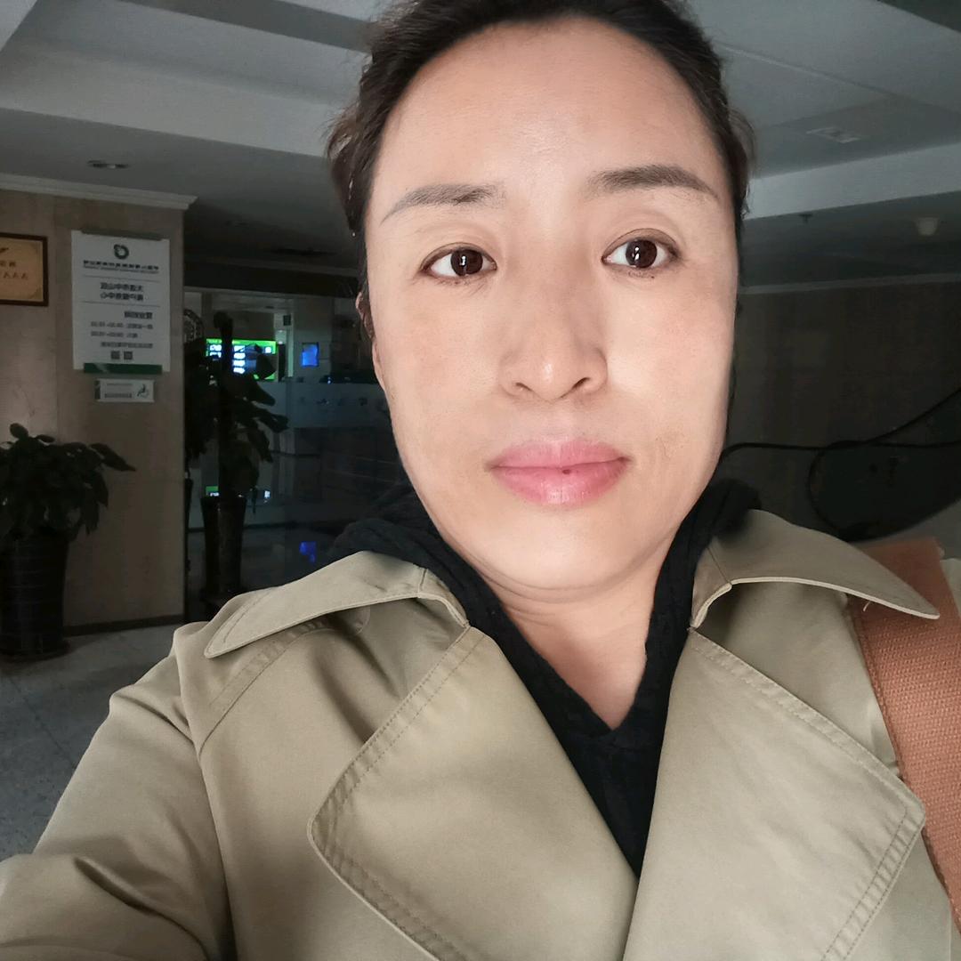 潘灰灰