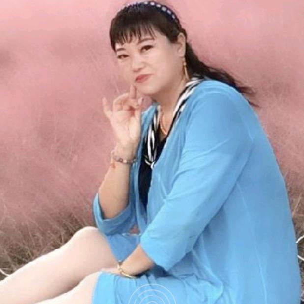 娇丽飞扬