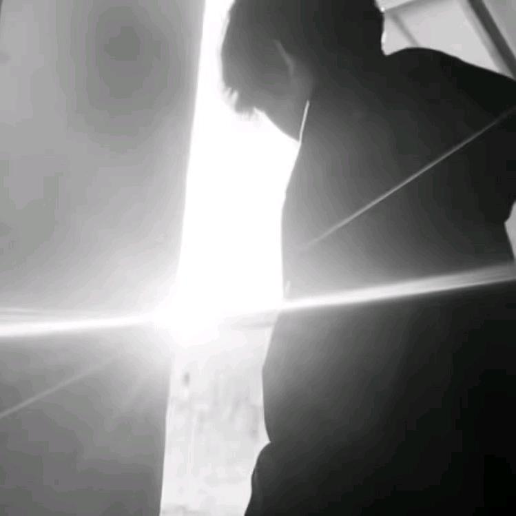 @KIKI瞬.