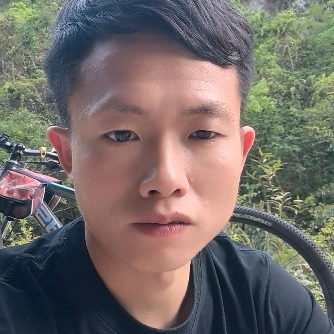 请叫我♥☞小伙