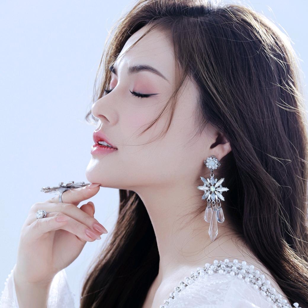李俏俏海洋日记美妆店