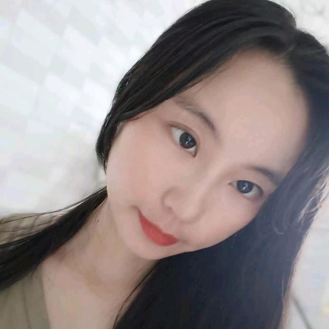 宓月兮