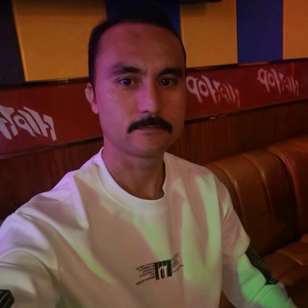 新疆态沙主题餐厅