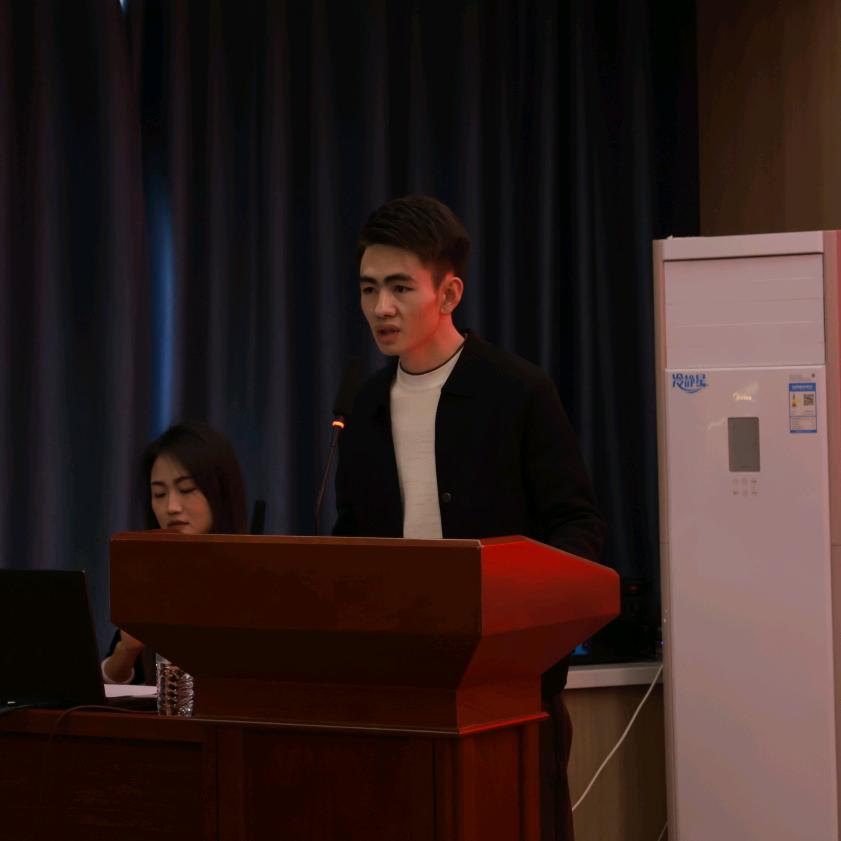 小武学长做校园劳务