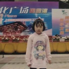 岳小闻