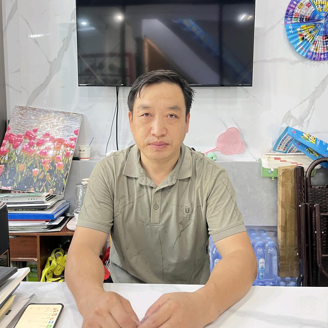 景德镇新帝豪门窗-老吴