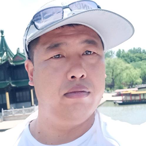 厚德哥百货物流司机