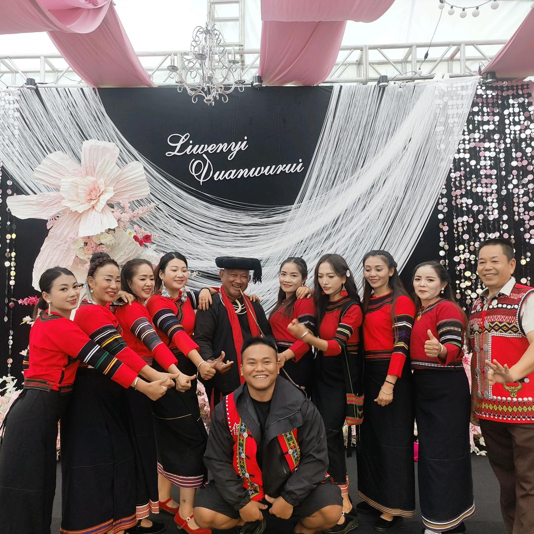 下允尼蝶打歌队🌾（阿给阿给）