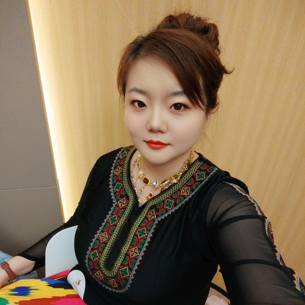 arte艺术培训刘老师（收学员）