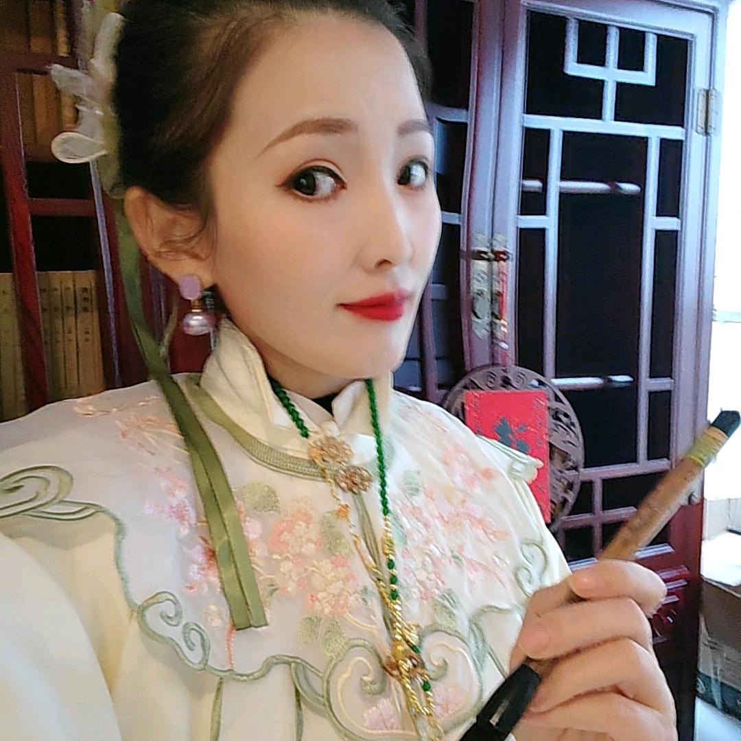 老王家一家人