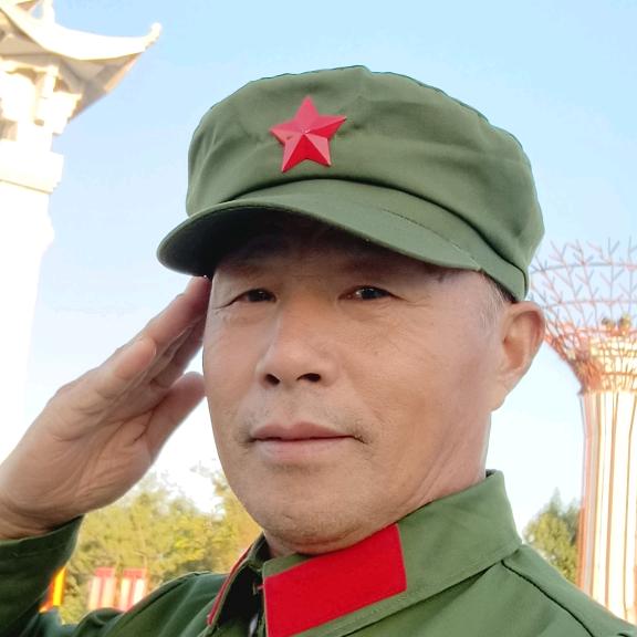 退伍老兵🇨🇳下午3点半开播谢大家支持
