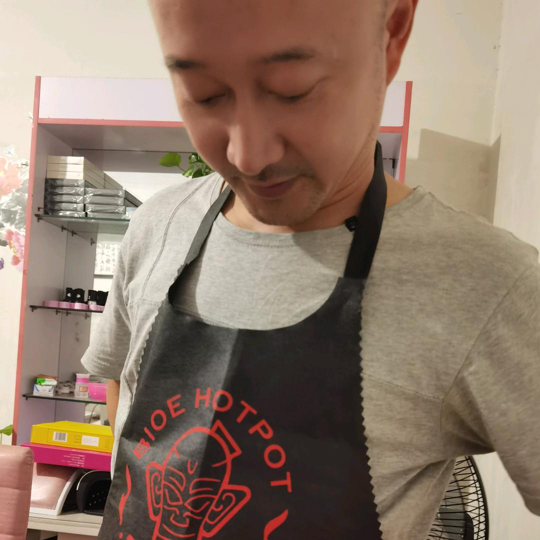 边哥哥
