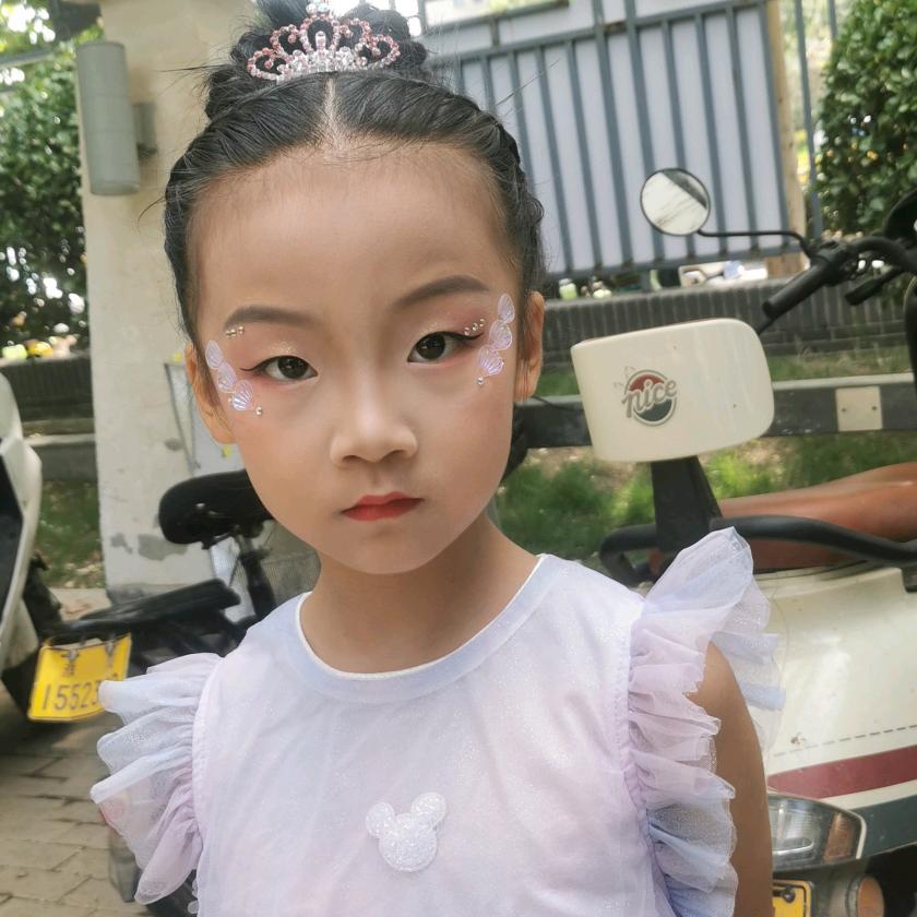 奶奶家里有三个宝贝