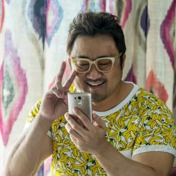 打篮球的足球老师昂Sir