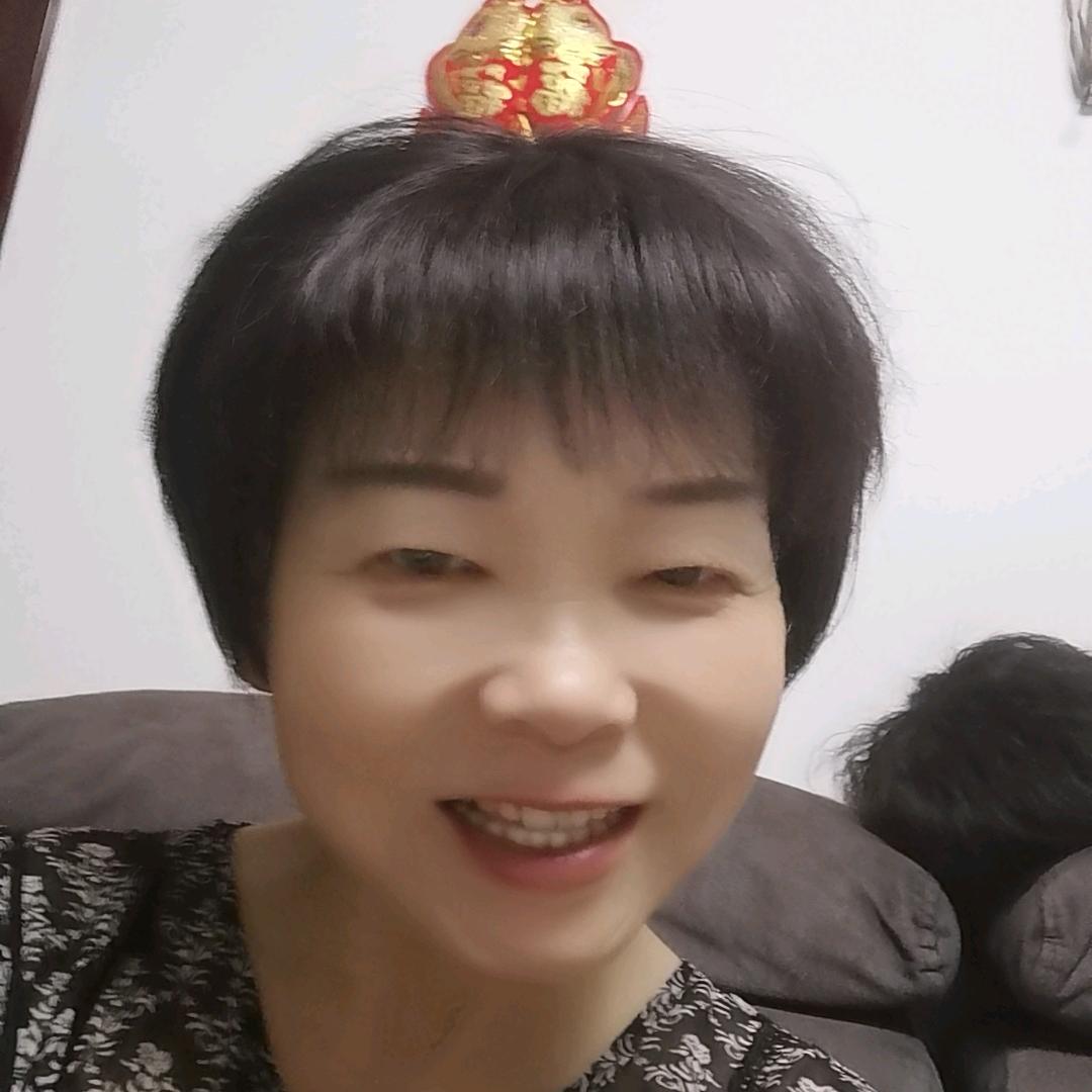 张晓荣