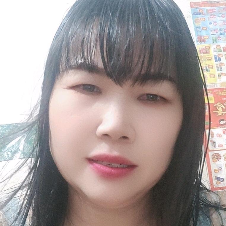 开心每一天🌷️🌷️💐️💐️💐