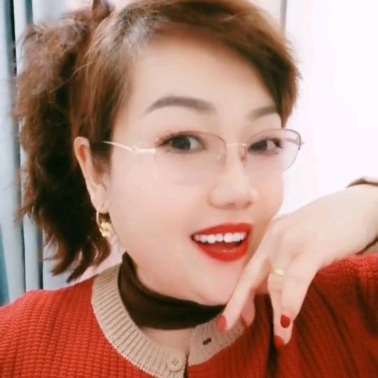 青青爱唱歌