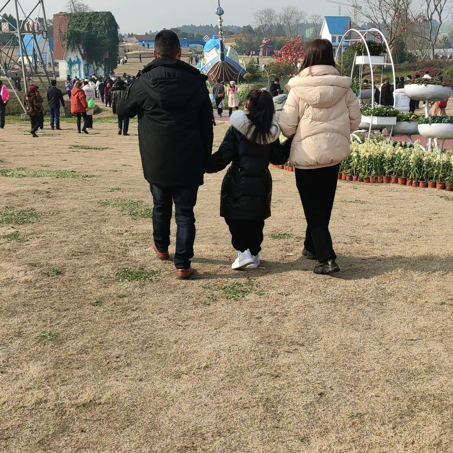 简简单单♡