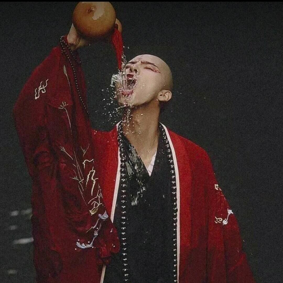 辉之不去