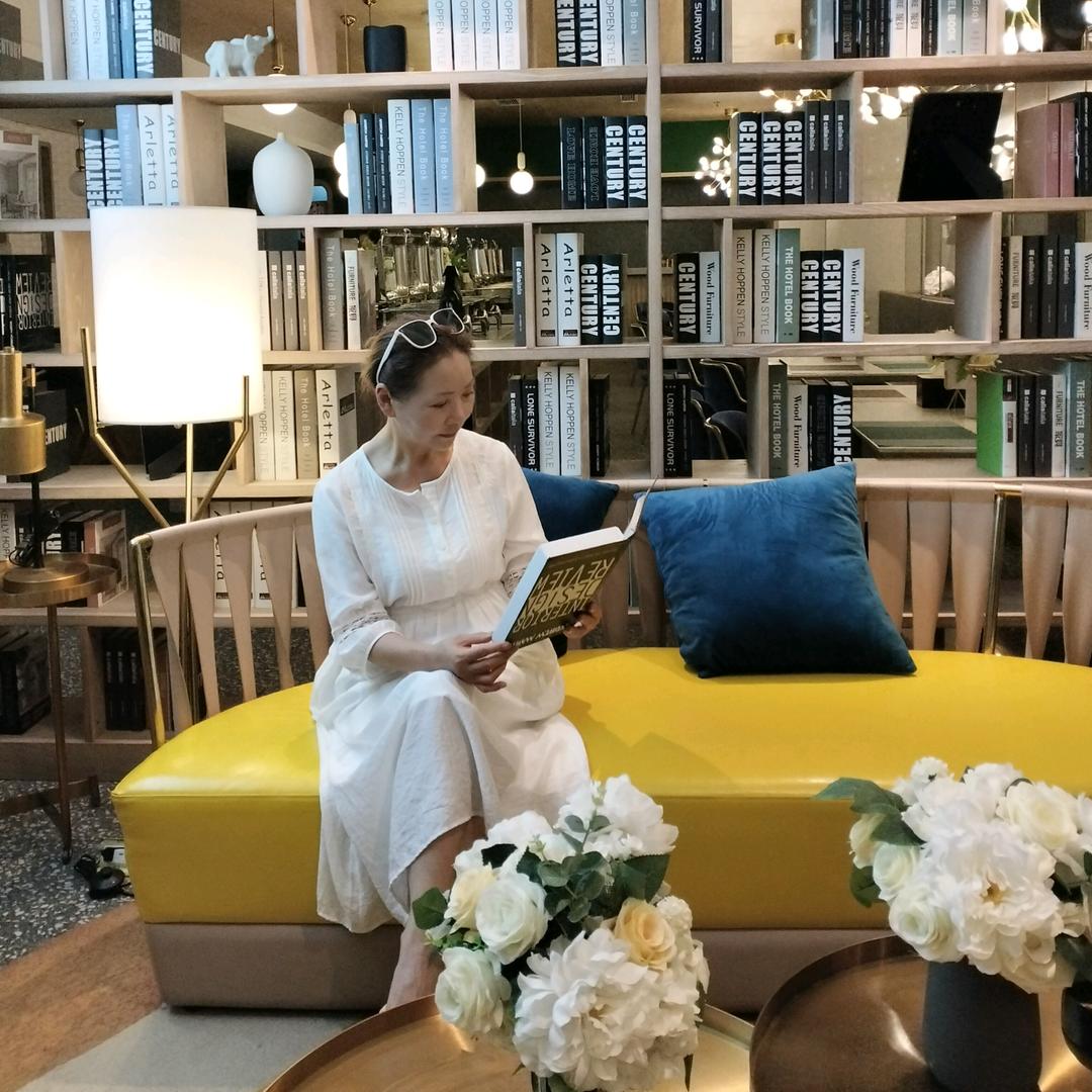 清丽