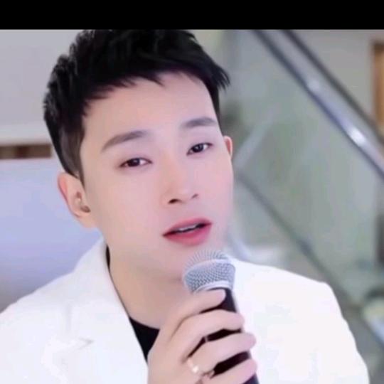洛阳帽子哥🎤