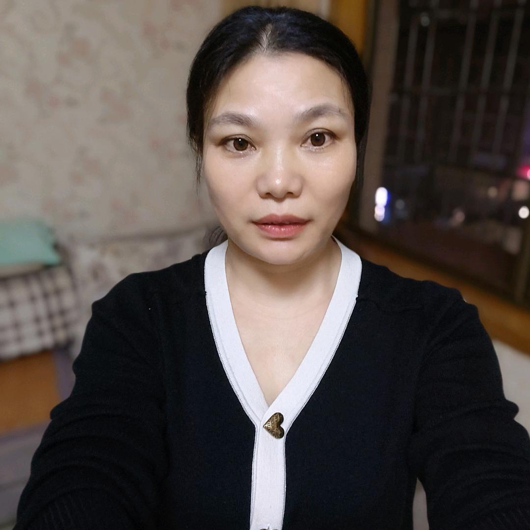 周玲