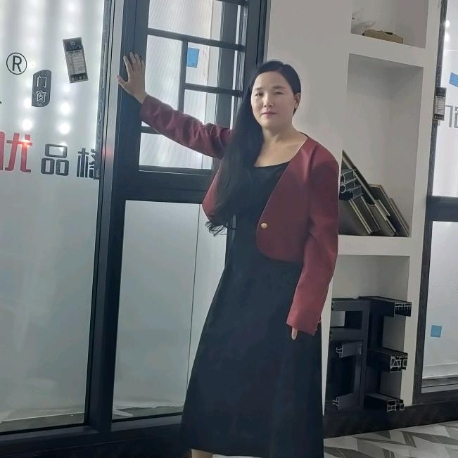 门窗琴姐