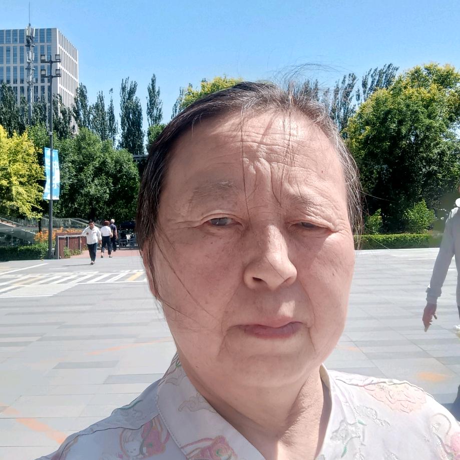 华姐首播（21点58分）开播