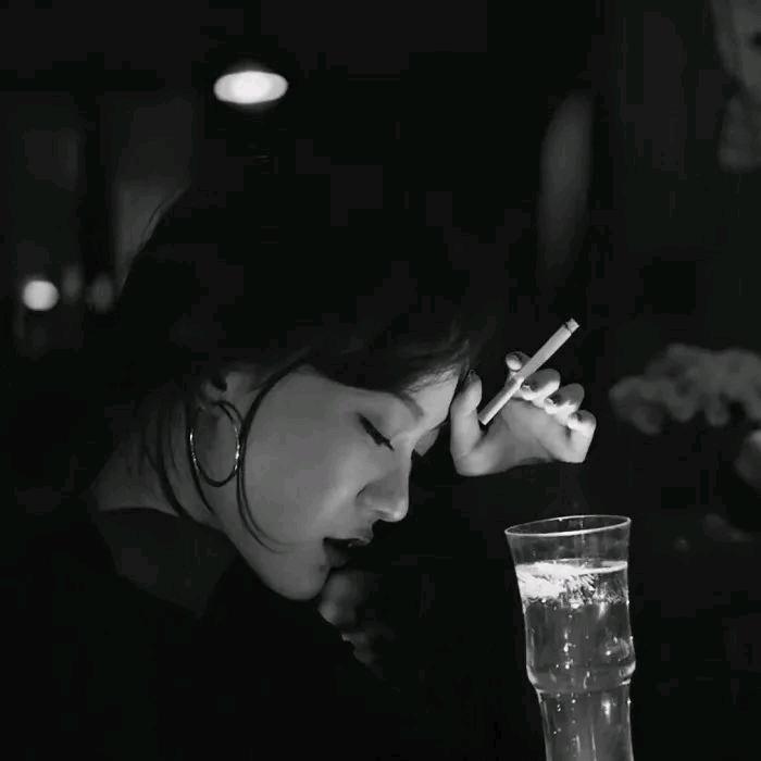 哽咽