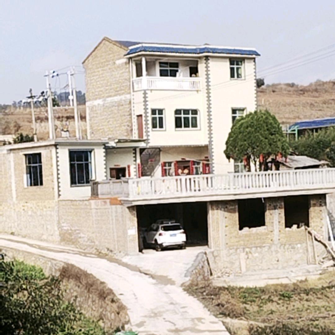 苦逼的七零后不要连赞！谢谢亲