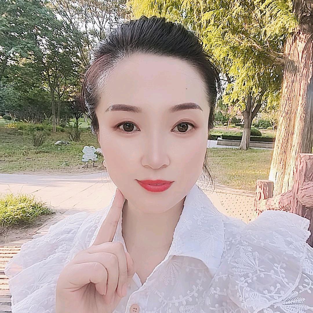 灵灵爱唱歌