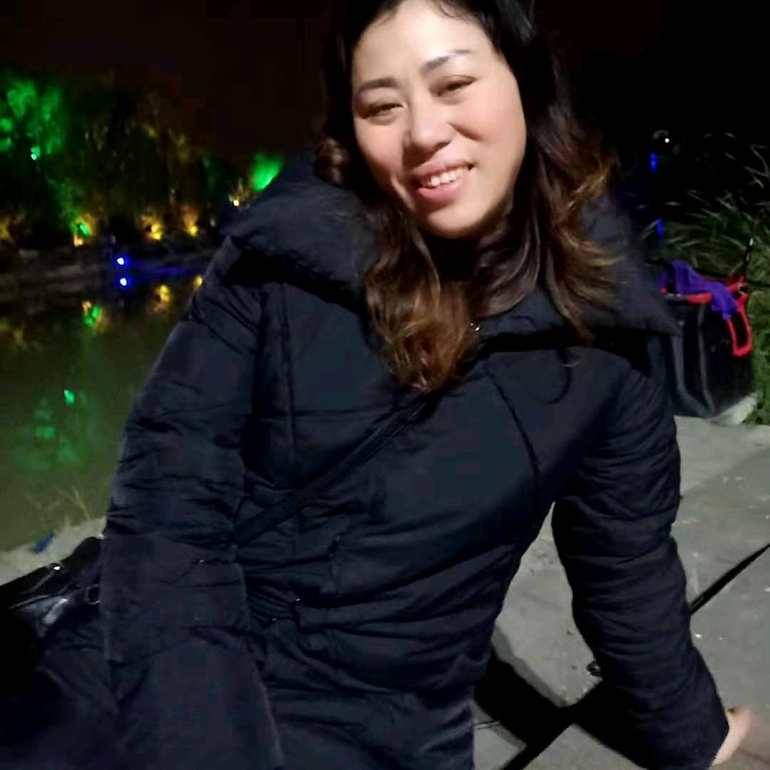 贵州姐.晚上9.10分首播