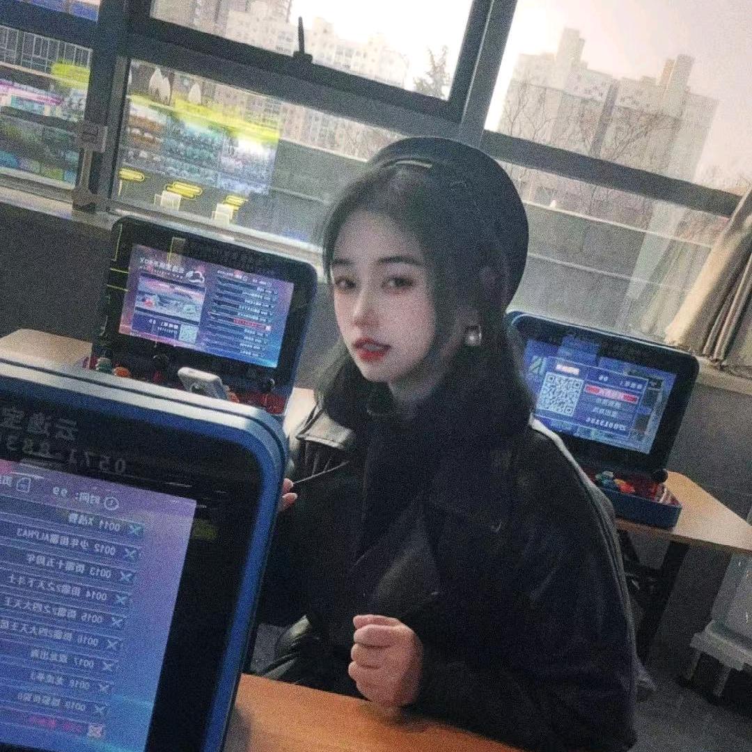 柒柒