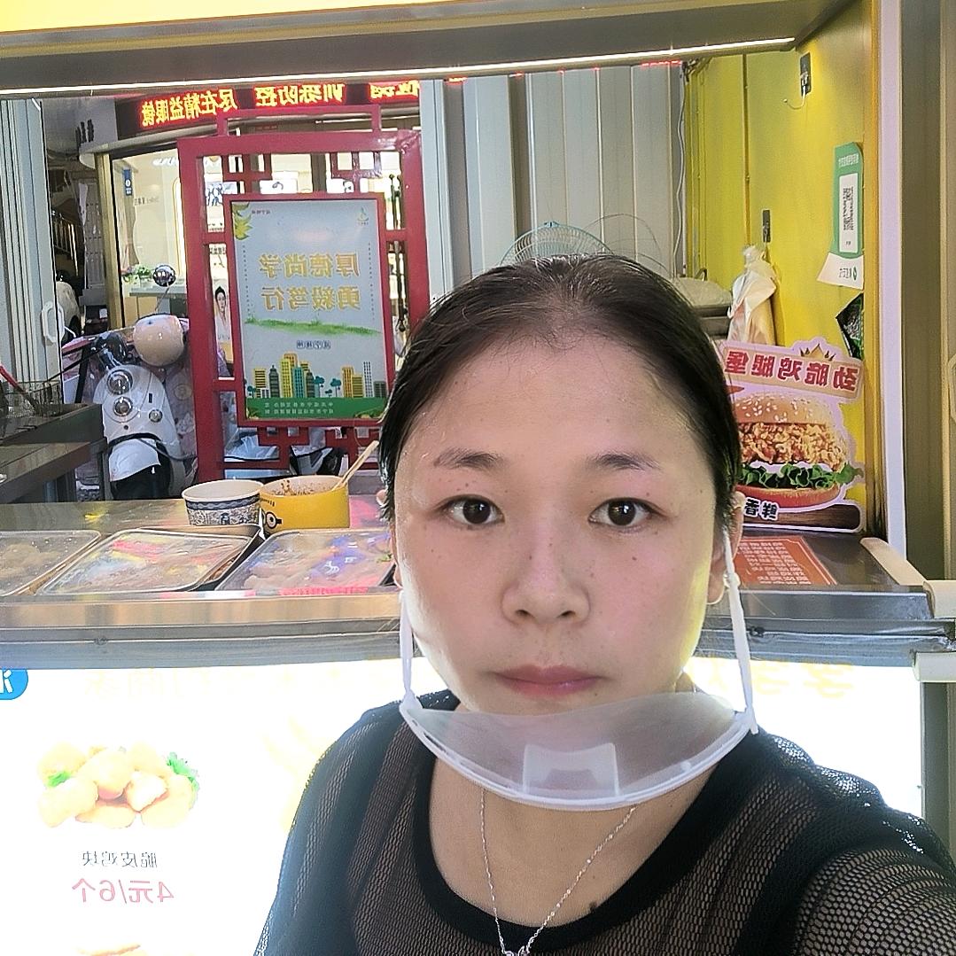 摆摊人