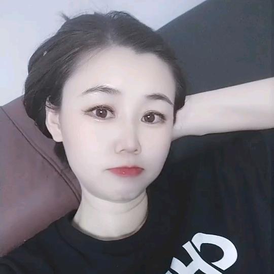 云舒(*^ω^*)