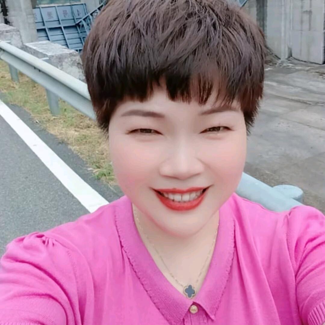 东阳舒佳美服装店