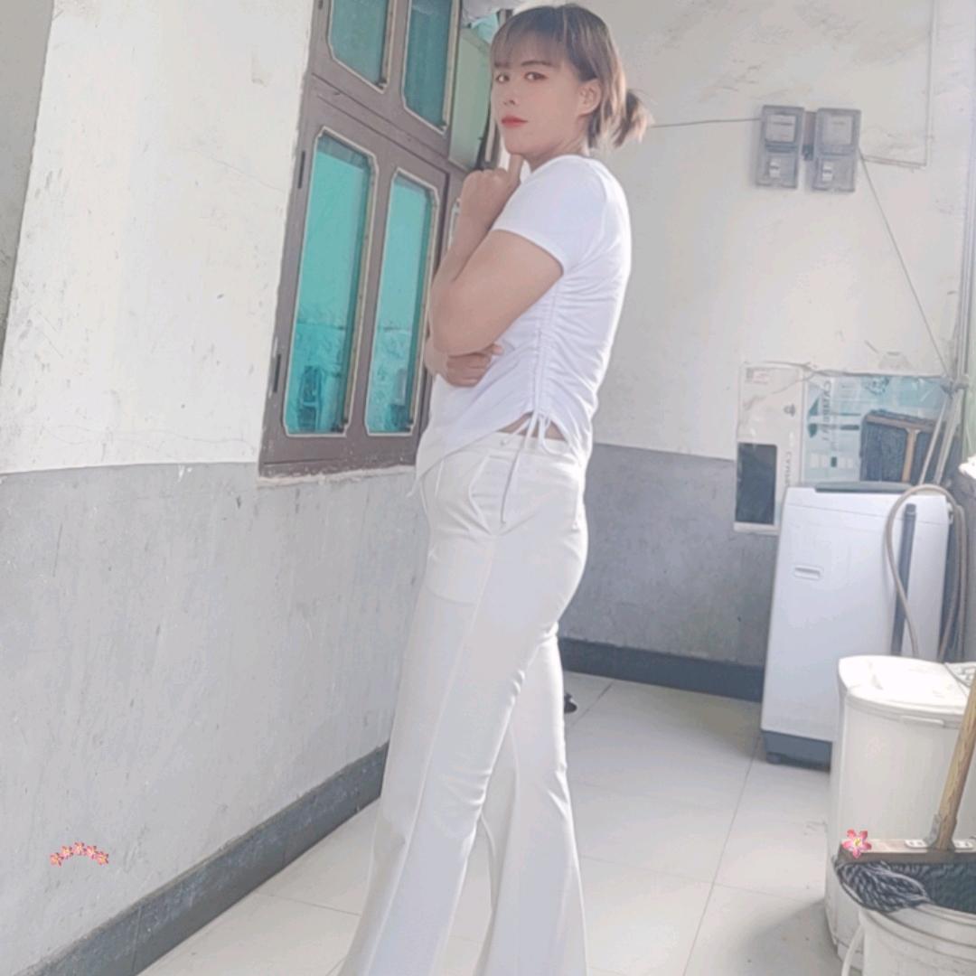 许思雨，收铁妹