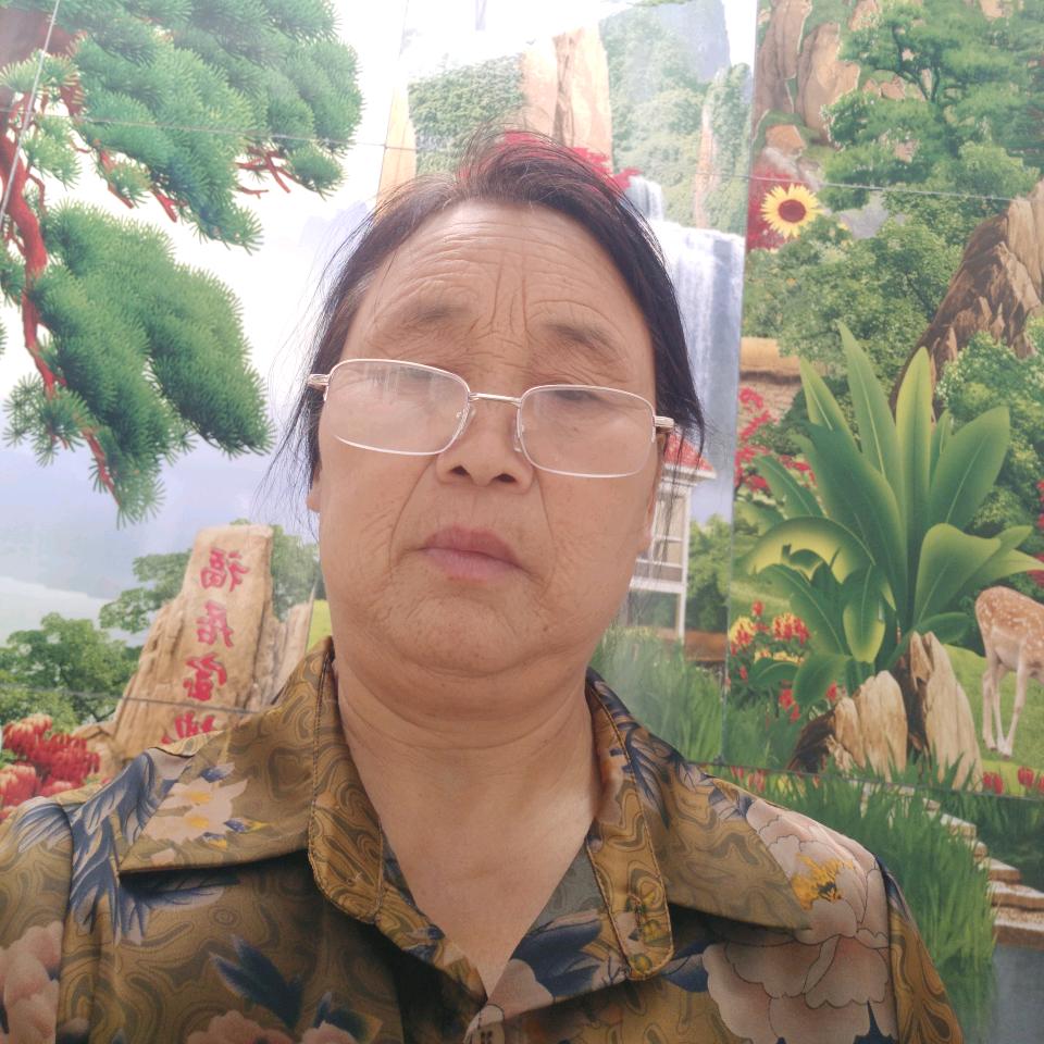 恩宇奶小号《下午8点IO分》