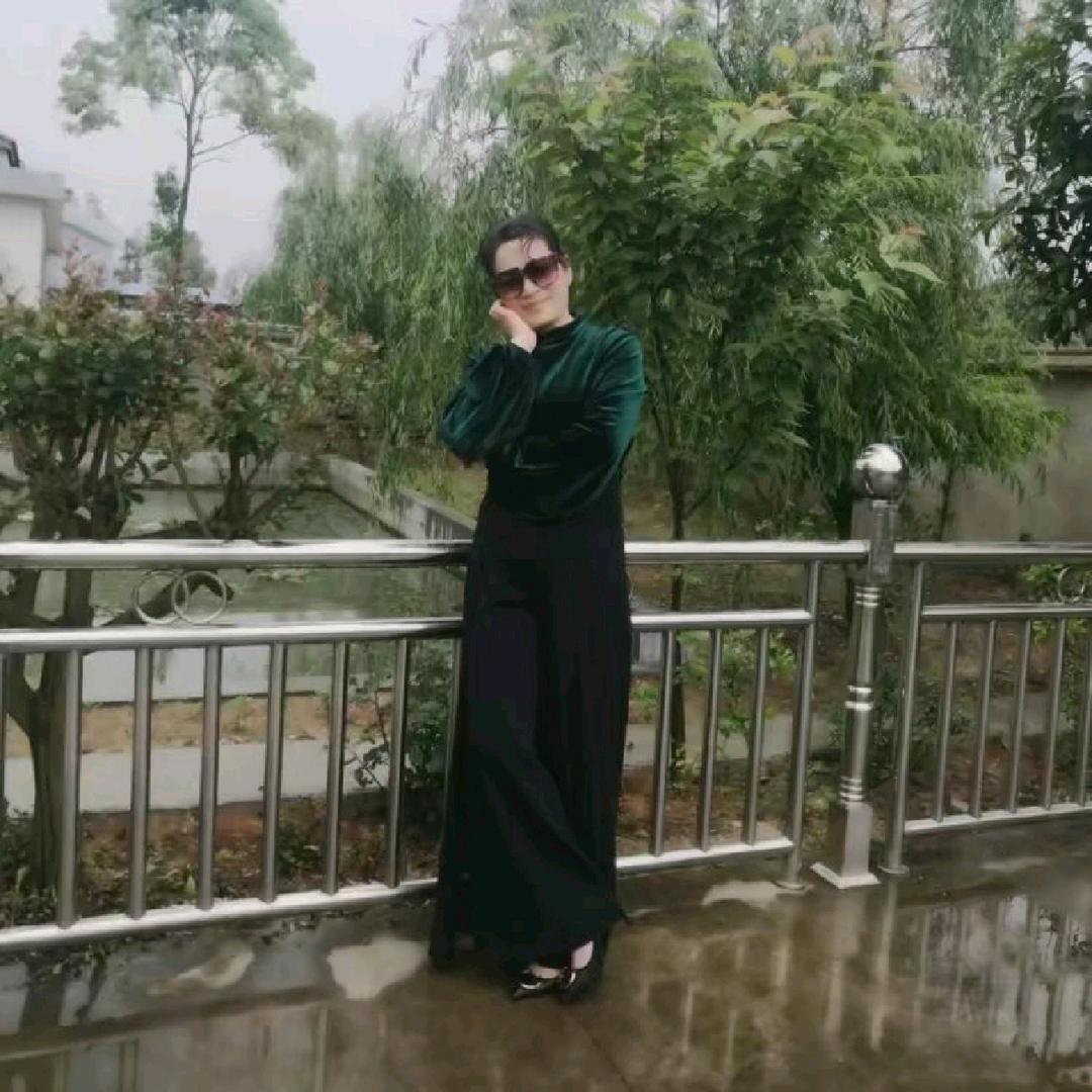 我以微笑淡流年🌹🌹