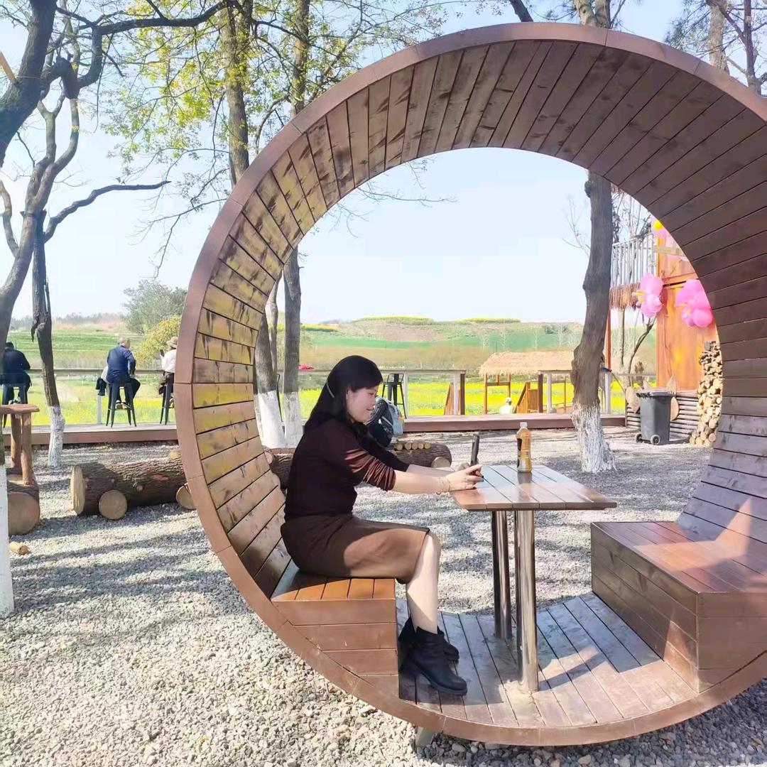 单亲妈妈，团团