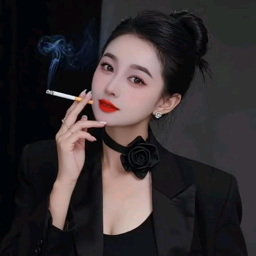 家有乔治和佩奇 🌹🌹