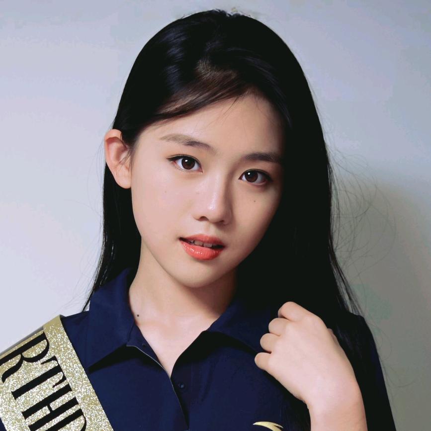 王亭文