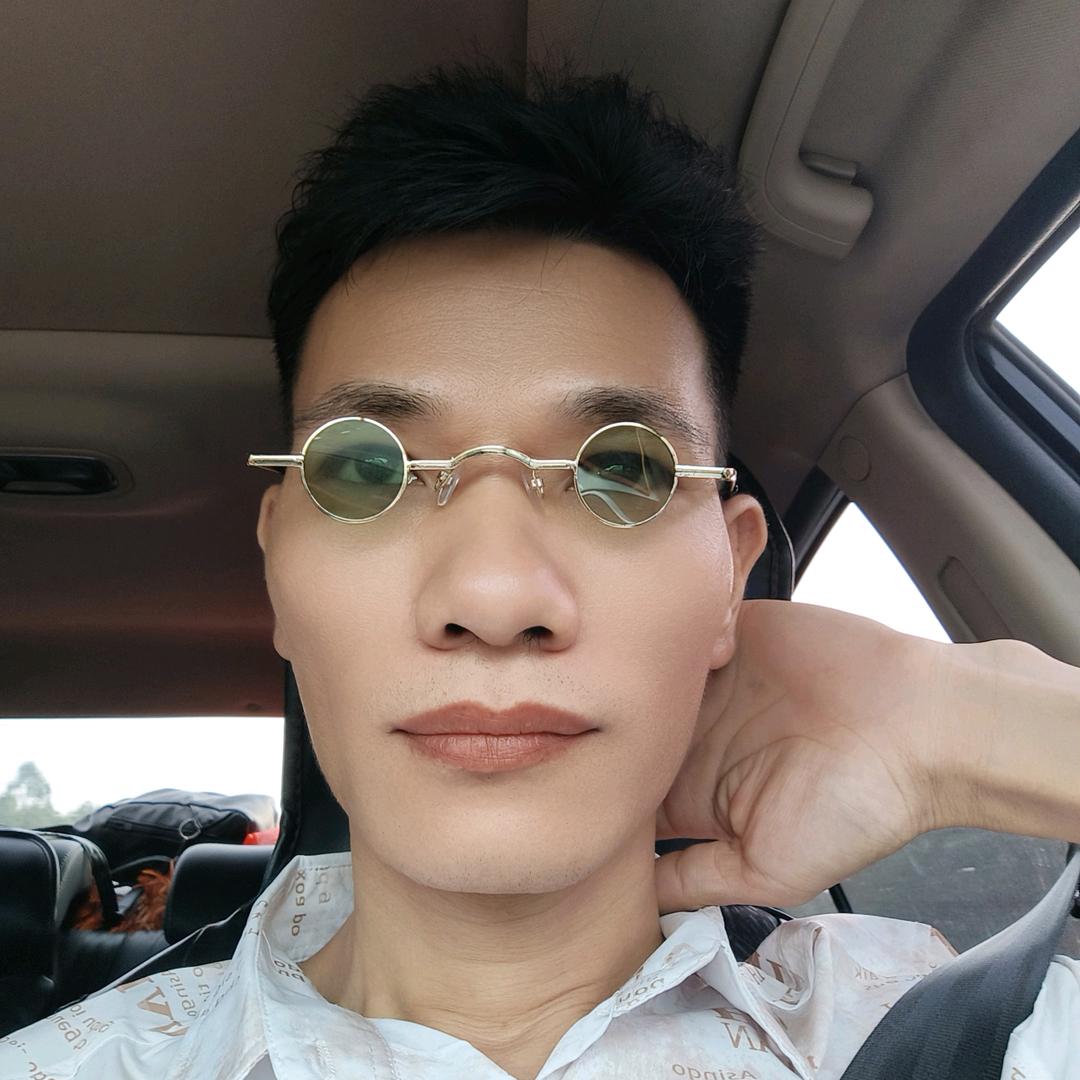 馋嘴猫零食（只做爆品）